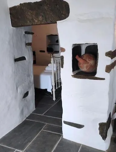 Fyrou- Serenity / Idyllic Traditional Experience Ferienhaus *