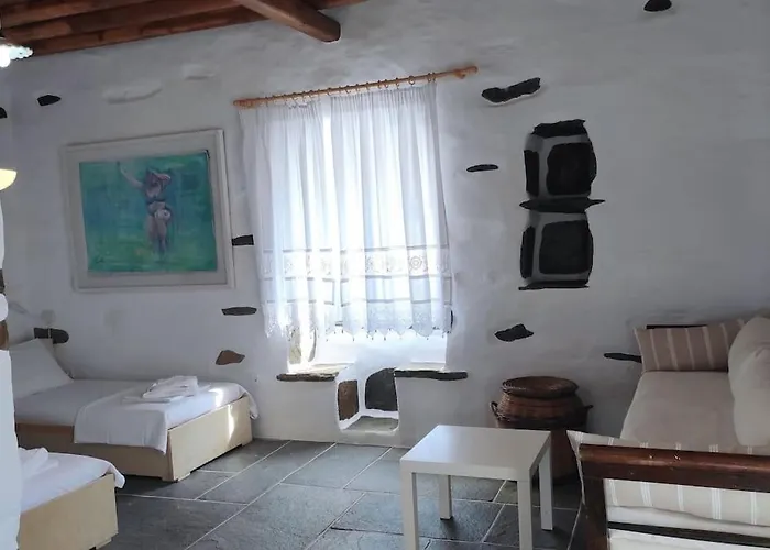 Fyrou- Serenity / Idyllic Traditional Experience Ferienhaus *