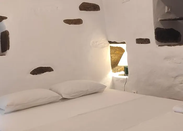 Ferienhaus Fyrou- Serenity / Idyllic Traditional Experience Artemonas