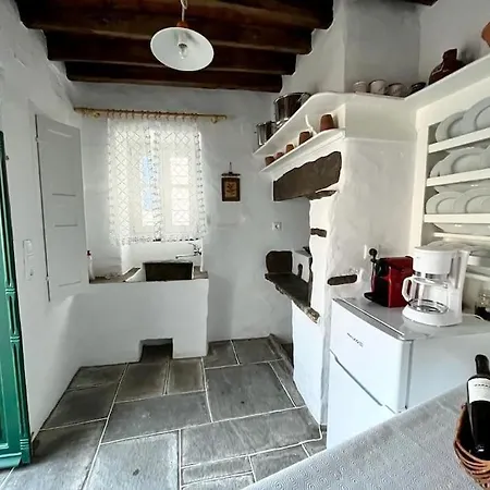 Fyrou- Serenity / Idyllic Traditional Experience Artemonas