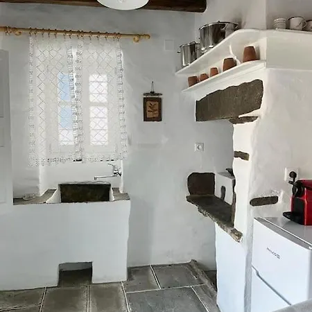 Fyrou- Serenity / Idyllic Traditional Experience Artemonas