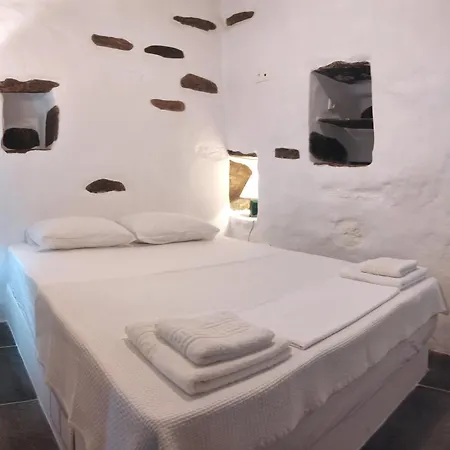 Fyrou- Serenity / Idyllic Traditional Experience Artemonas